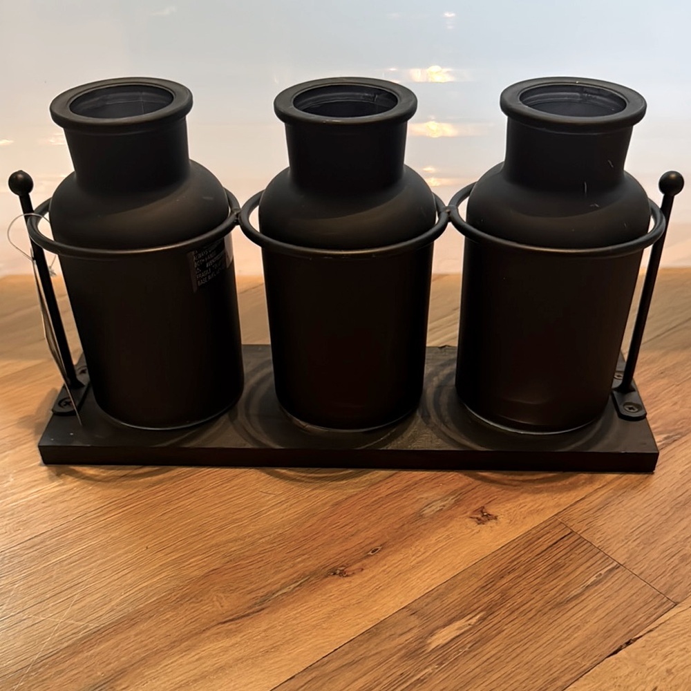 NWT Ashland 3 Black Glass Jar with Stand Set